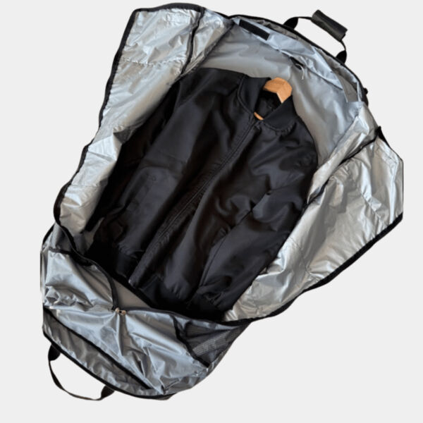 Garments Bag Thumbnail